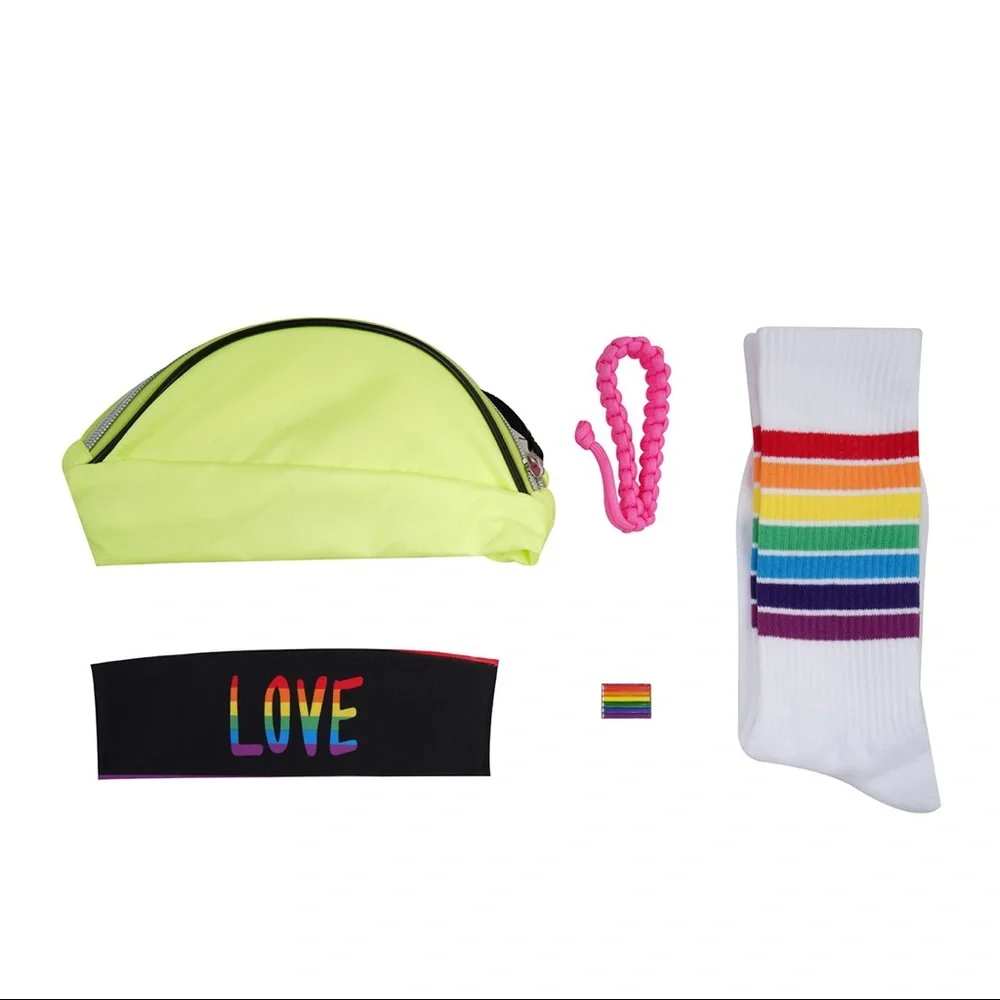 Bespoken Rainbow Love Pride Theme Set Kit Socks Pin Bag
